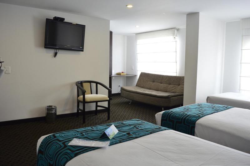 Hotel Castellana 95 Bogota Room photo